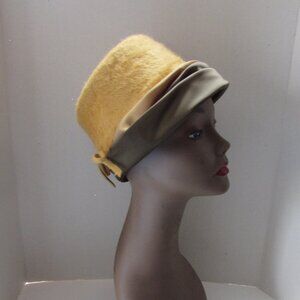 Vintage Cloche Style Hat Cumin Felt Pleated Satin Bands 1960 Era